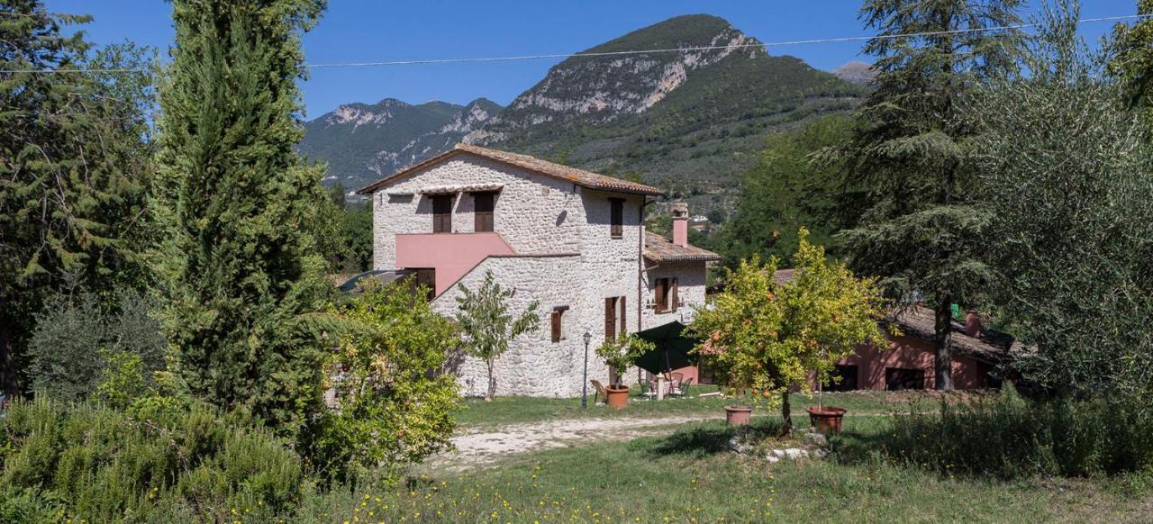 Agriturismo I Melograni Ferentillo المظهر الخارجي الصورة